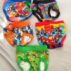 🏦5/$25🏦 5pcs 2T/3T Marvel Underwear